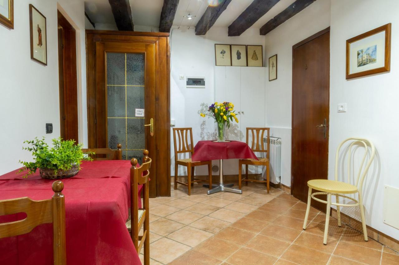 Art Dreams Apartment Teatro Italia Venesia Bagian luar foto